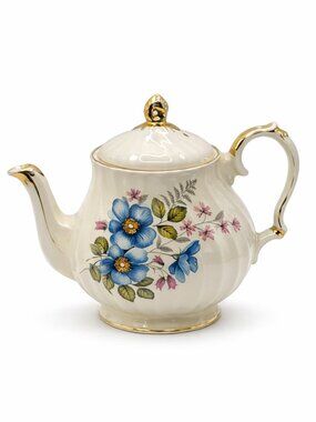 Vintage Sadler England Floral Teapot – Gold Trim – Pattern 4/815